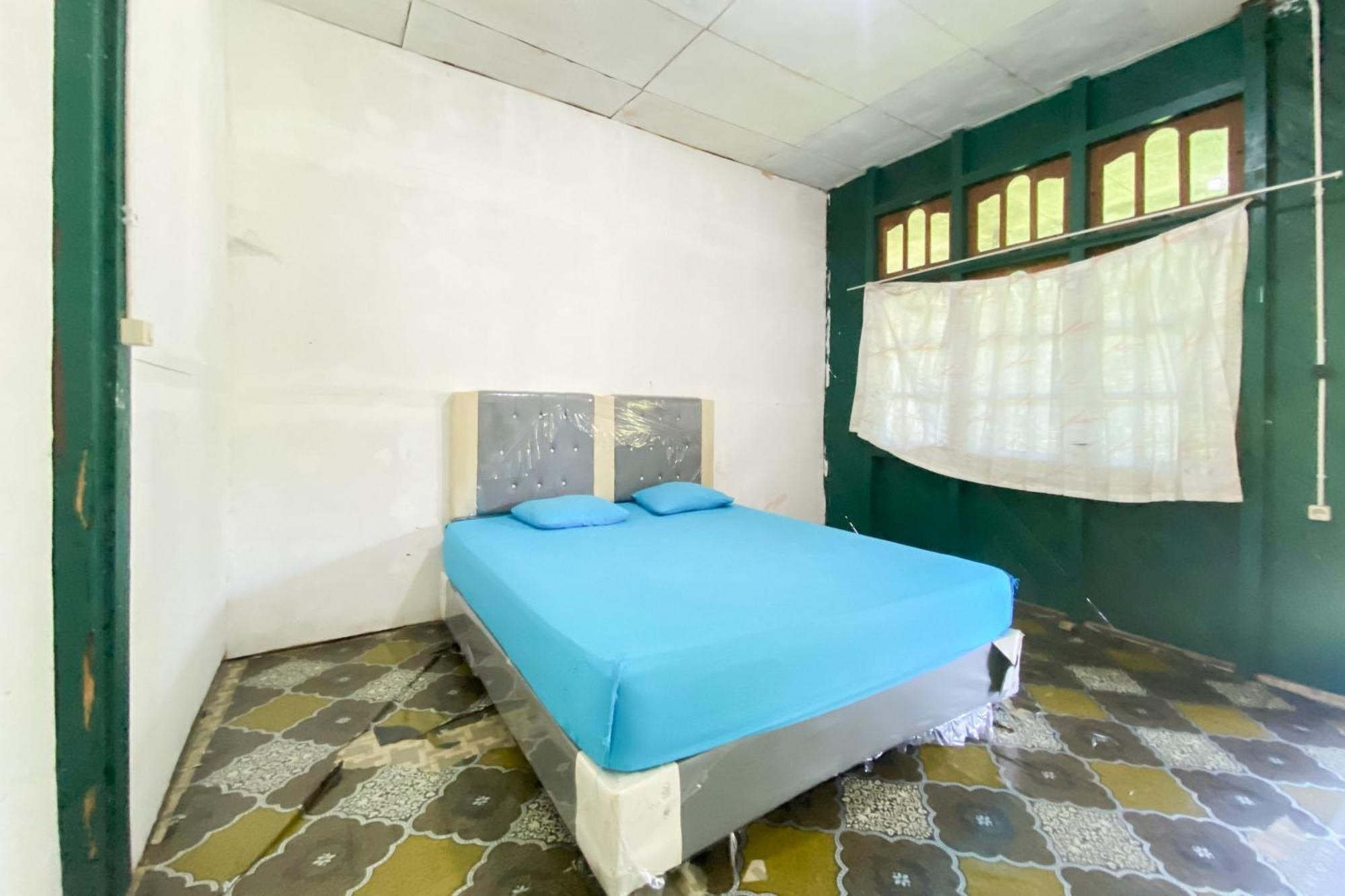 Hotel Pantai Panjang Bengkulu Redpartner מראה חיצוני תמונה