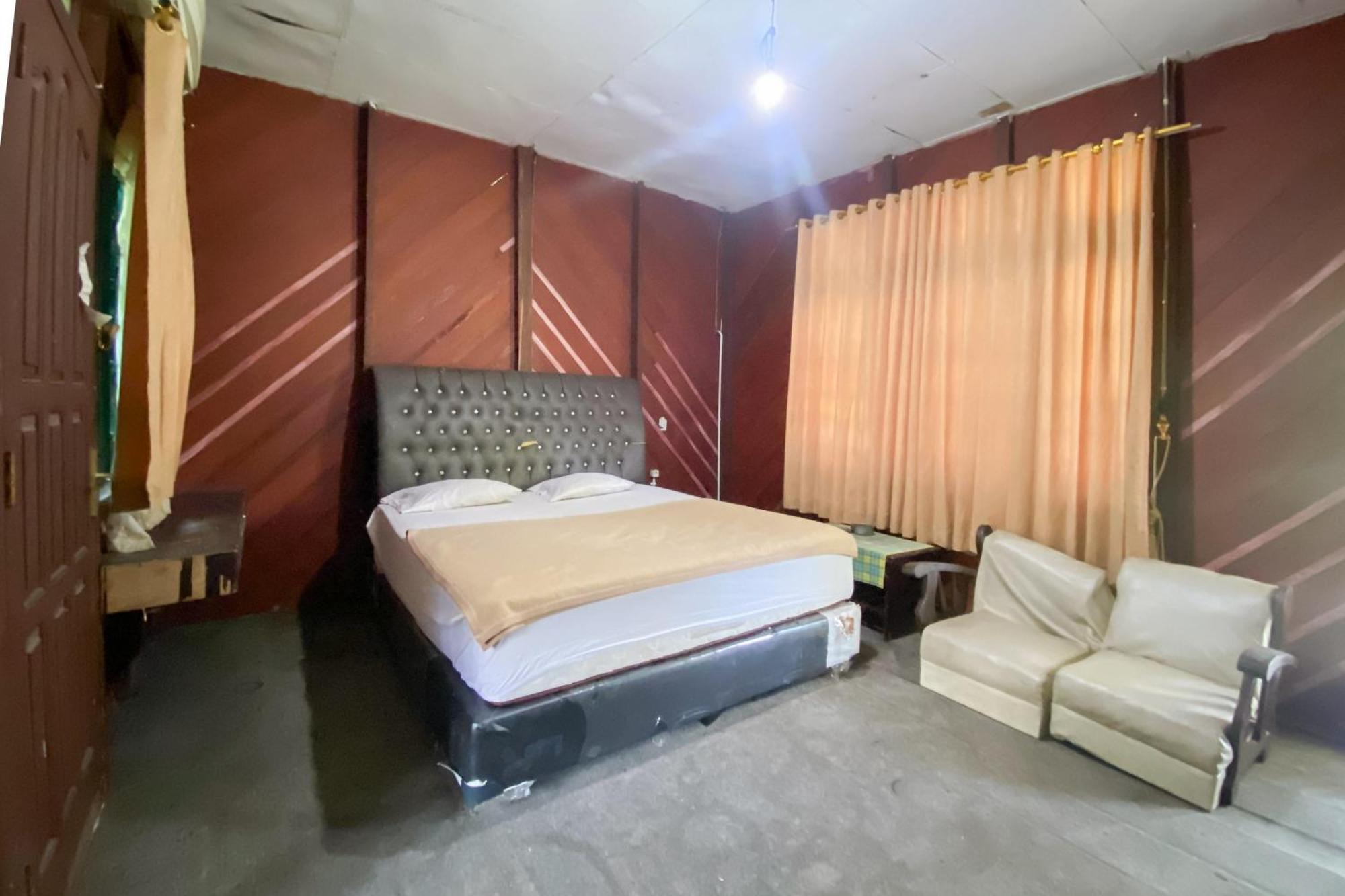 Hotel Pantai Panjang Bengkulu Redpartner מראה חיצוני תמונה