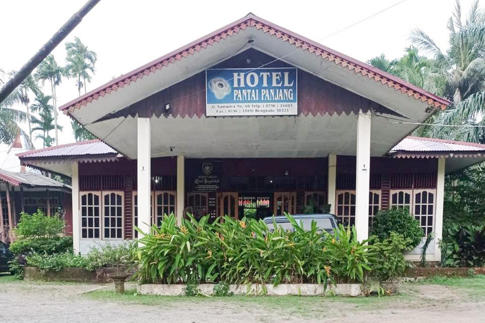Hotel Pantai Panjang Bengkulu Redpartner מראה חיצוני תמונה